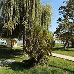 Semesterbostad Diana Nyaralo Balatonfenyves