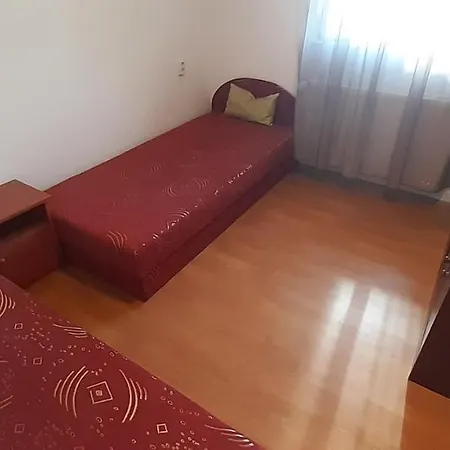 Diana Nyaralo Holiday home Balatonfenyves